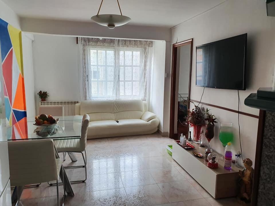 Apt Para Amigos Y Familias 비고 외부 사진